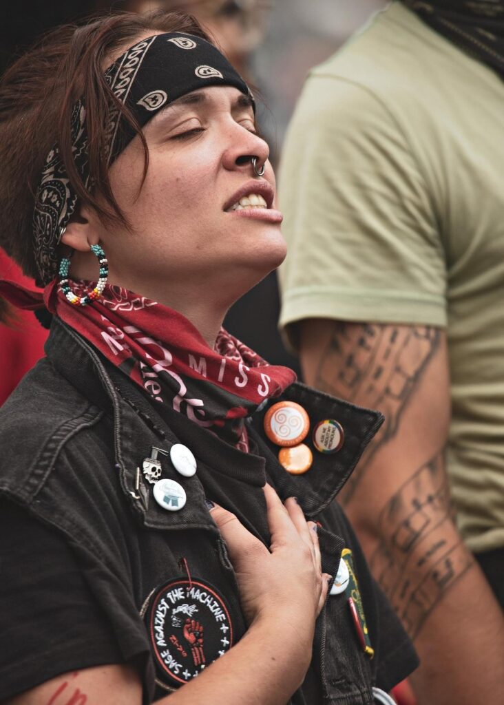 A picture of the crowd at Tacoma Porchfest