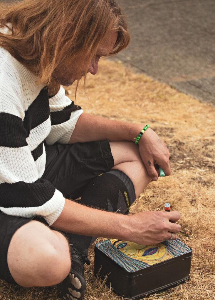A picture of the crowd at Tacoma Porchfest